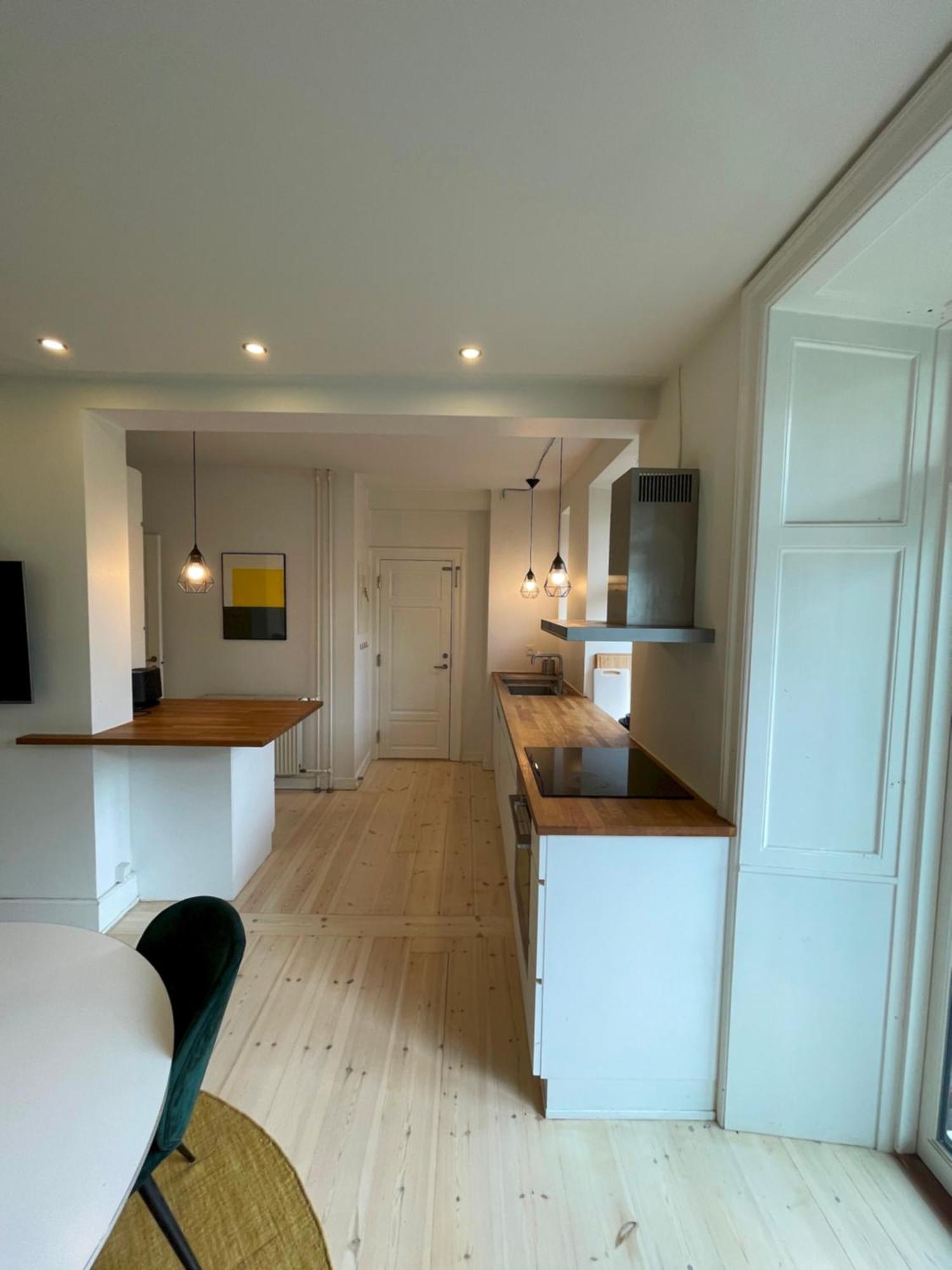 Apartment In Town