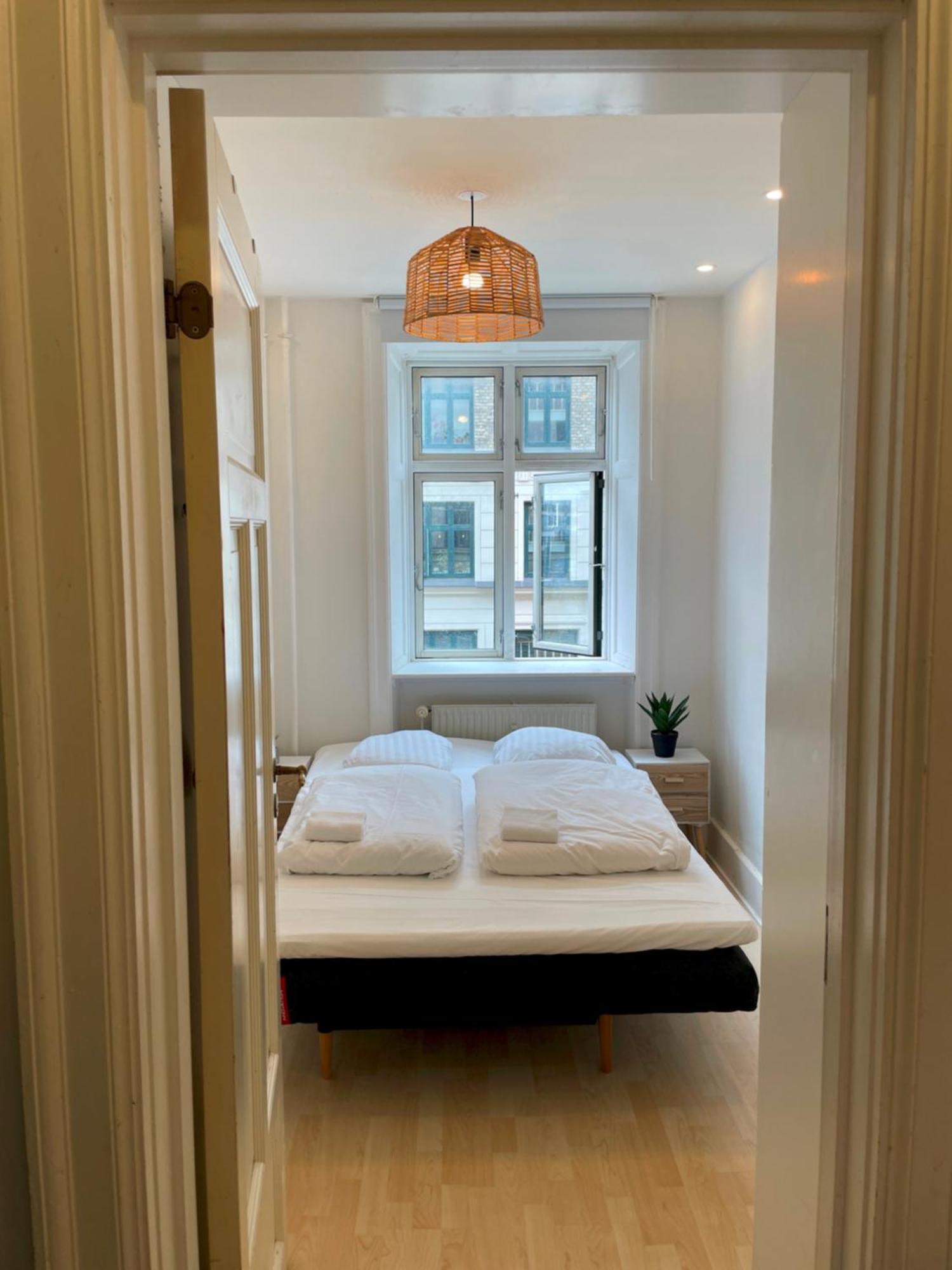 Apartment In Town